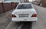 Mercedes-Benz E 280, 2.8 механика, 1994, седан Талдыкорган