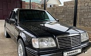 Mercedes-Benz E 220, 2.2 механика, 1993, седан Шымкент