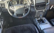 Toyota Land Cruiser, 4.6 автомат, 2016, внедорожник Караганда