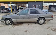 Mercedes-Benz E 220, 2.2 автомат, 1993, седан Туркестан