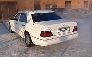 Mercedes-Benz E 200, 2 механика, 1989, седан Атбасар