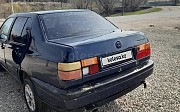 Volkswagen Vento, 1.8 механика, 1992, седан Сарыкемер