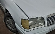 Mercedes-Benz E 220, 2.2 механика, 1993, седан Қарағанды