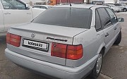 Volkswagen Passat, 1.8 механика, 1995, седан Актобе