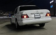 Mercedes-Benz E 220, 2.2 механика, 1994, седан Қарағанды
