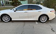 Toyota Camry, 2.5 автомат, 2019, седан 