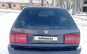 Volkswagen Passat, 2 механика, 1994, универсал 