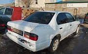 Nissan Primera, 1.6 механика, 1995, седан Астана