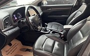 Hyundai Elantra, 2 механика, 2017, седан Караганда