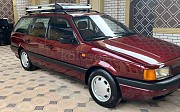 Volkswagen Passat, 1.8 механика, 1992, универсал 