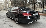 Mercedes-Benz E 200, 2 автомат, 2014, седан Алматы