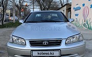 Toyota Camry, 2.2 автомат, 2001, седан 