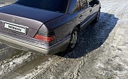 Mercedes-Benz E 200, 2 механика, 1995, седан Семей