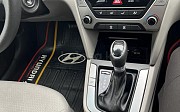 Hyundai Elantra, 2 автомат, 2018, седан Актау