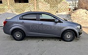 Chevrolet Aveo, 1.6 механика, 2013, седан Атырау