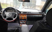 Mercedes-Benz E 220, 2.2 автомат, 1993, седан Шымкент