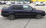 Volkswagen Vento, 1.8 механика, 1995, седан Шымкент