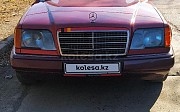 Mercedes-Benz E 220, 2.2 механика, 1993, седан Алматы