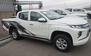 Mitsubishi L200, 2.4 механика, 2022, пикап Орал