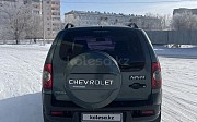 Chevrolet Niva, 1.7 механика, 2015, внедорожник Экибастуз