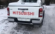Mitsubishi L200, 2.4 механика, 2022, пикап Павлодар