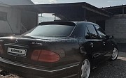 Mercedes-Benz E 280, 2.8 механика, 1995, седан Алматы