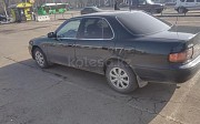 Toyota Camry, 2.2 автомат, 1993, седан 