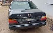 Mercedes-Benz E 230, 2.3 механика, 1988, седан Кызылорда