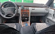 Mercedes-Benz E 240, 2.4 автомат, 1998, седан Алматы