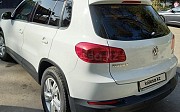 Volkswagen Tiguan, 1.4 робот, 2015, кроссовер Алматы