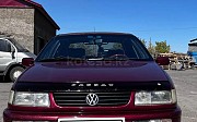 Volkswagen Passat, 2 механика, 1994, седан 