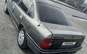 Opel Vectra, 1.6 механика, 1992, седан 