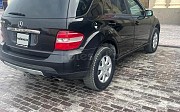 Mercedes-Benz ML 350, 3.5 автомат, 2005, внедорожник Актау