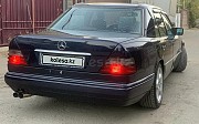 Mercedes-Benz E 320, 3.2 автомат, 1995, седан Алматы