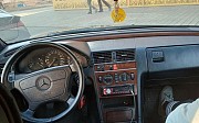 Mercedes-Benz C 180, 1.8 механика, 1994, седан Павлодар