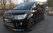 Mitsubishi Delica D:5, 2.4 вариатор, 2009, микровэн Усть-Каменогорск