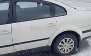 Volkswagen Passat, 1.8 механика, 2005, седан Алматы