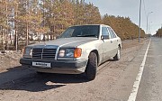 Mercedes-Benz E 200, 2 механика, 1990, седан Павлодар