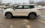 Mitsubishi Outlander, 2.5 вариатор, 2022, кроссовер Уральск