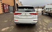 Mitsubishi Outlander, 2.5 вариатор, 2022, кроссовер 