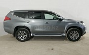 Mitsubishi Pajero Sport, 3 автомат, 2018, внедорожник 