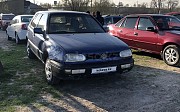 Volkswagen Golf, 1.8 механика, 1995, хэтчбек 