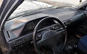 Mazda 323, 1.6 механика, 1990, седан Орал