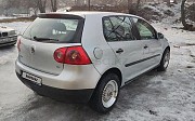 Volkswagen Golf, 1.6 автомат, 2005, хэтчбек Алматы