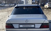 Mercedes-Benz E 200, 2 механика, 1990, седан Алматы