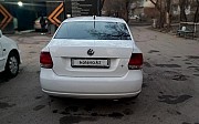 Volkswagen Polo, 1.6 механика, 2013, седан Алматы