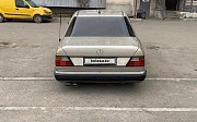 Mercedes-Benz E 200, 2 автомат, 1991, седан Бақанас