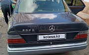 Mercedes-Benz E 200, 2 механика, 1990, седан Кентау
