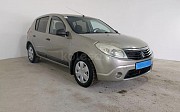 Renault Sandero, 1.6 механика, 2013, хэтчбек 