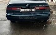 Toyota Camry, 2.2 автомат, 1997, седан 